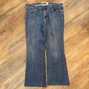 Gap Long and Lean Classic Jeans Women's 14 Blue Denim Solid Medium Wash Straight